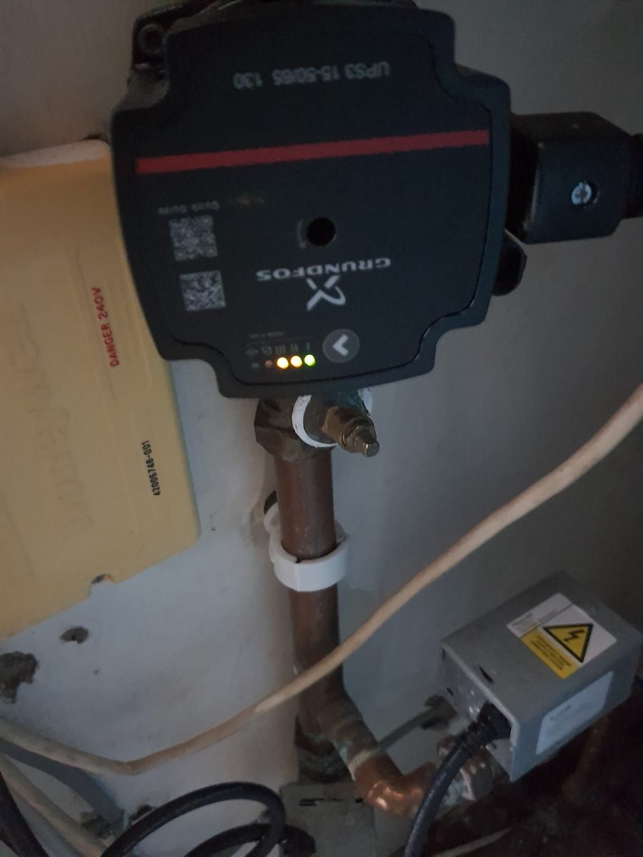 Central heating circulating pump replaced